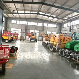 自駕式全液壓綠籬修剪機(jī)